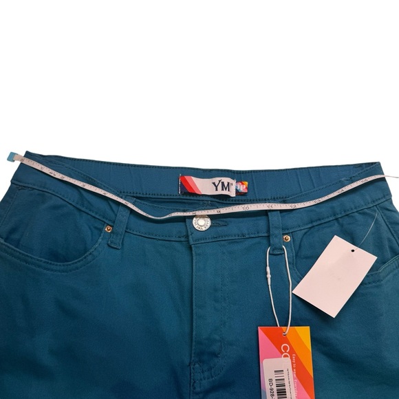 YMI - Cropped Teal Jeans - size Med NWT - Picture 8 of 15
